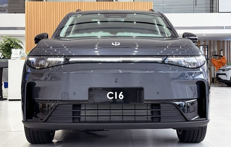 6座SUV“新选择”：零跑C16，产品均衡，售价厚道，入手要趁早？