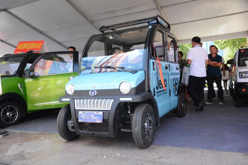 2.98万起的预售价，五菱宏光MINI EV真的会火嘛？