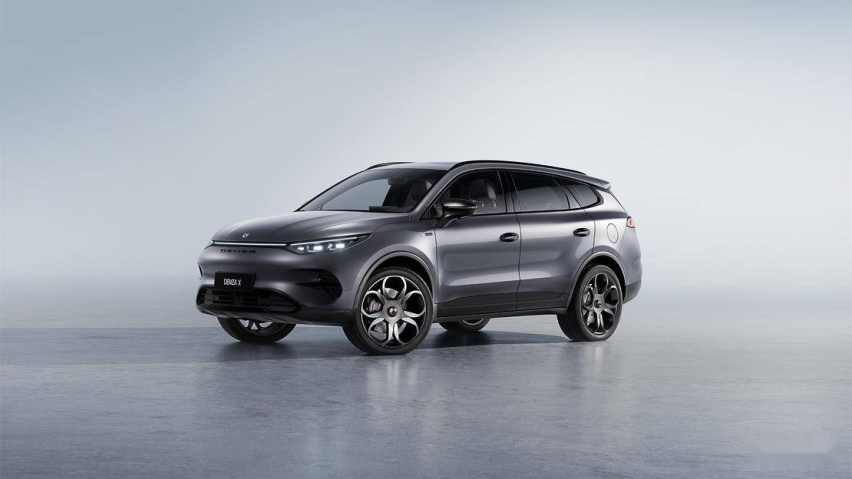 内在与外在的革新进化 腾势 X PHEV 运动版试驾体验