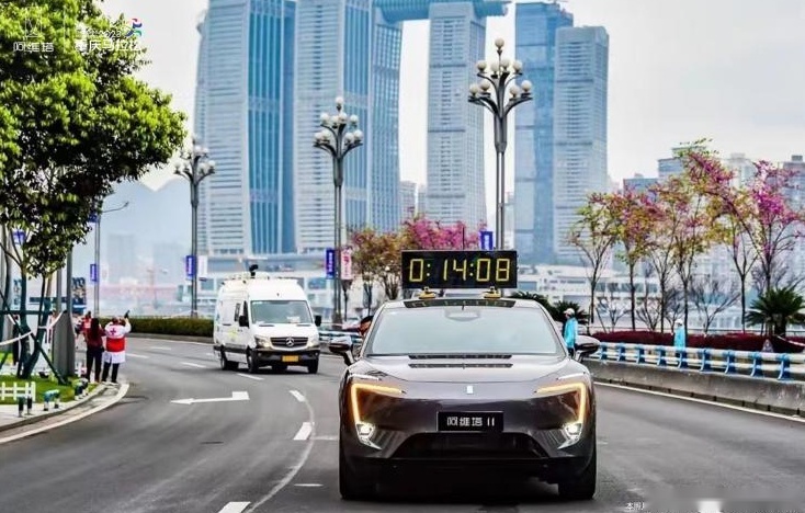 实际落地不到30万，直瞄特斯拉Model Y，阿维塔11单电机版上市