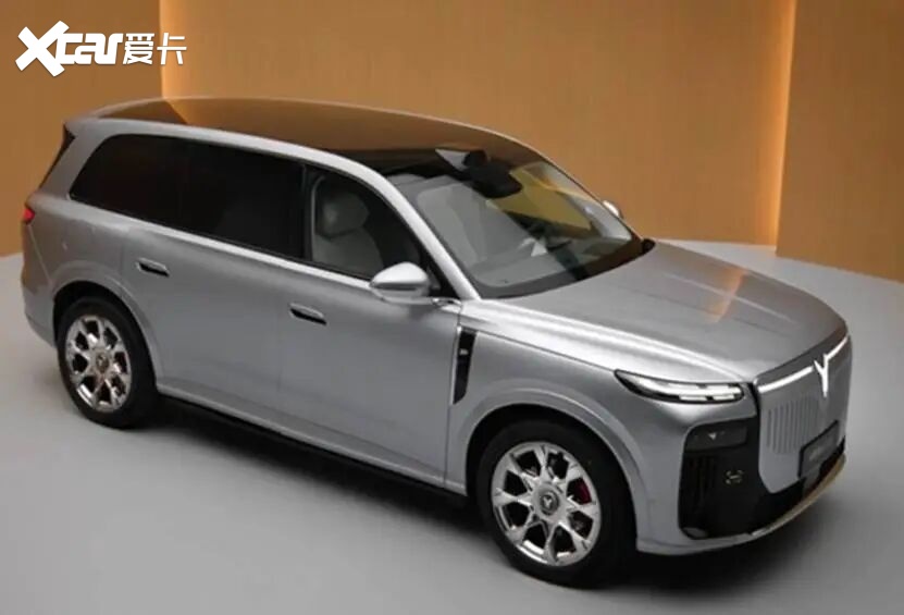 为品质生活而来 岚图泰山X8上市 精准契合高端家庭全场景用车需求