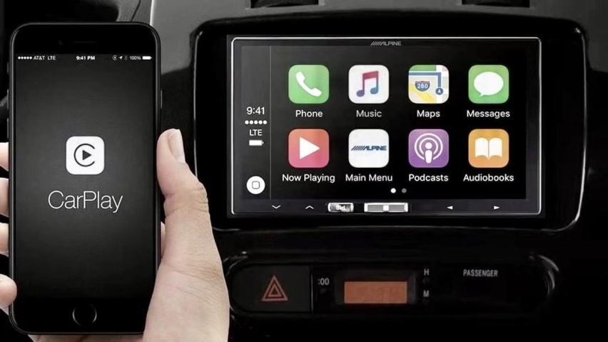 美国车企集体抵制苹果CarPlay，就像国内车企防着华为HI？