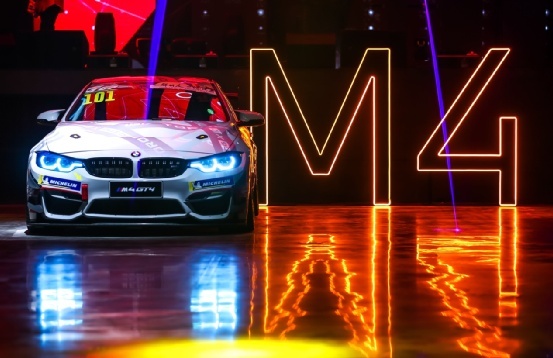 全新BMW M3/全新BMW M4双门轿跑车西区上市活动燃擎启动