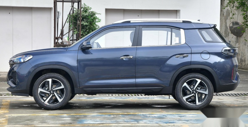 合资SUV，全球车型！从当初18万供不应求，跌至9万多了