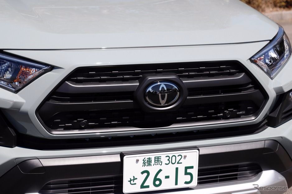 外媒评价说买到就赚到 丰田新一代RAV4全方位试驾体验