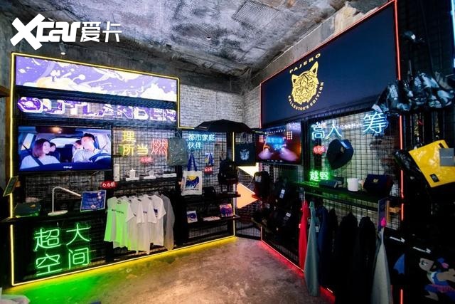 在超级文和友这场跨界潮玩，我感受到广汽三菱强势的“营销反击”
