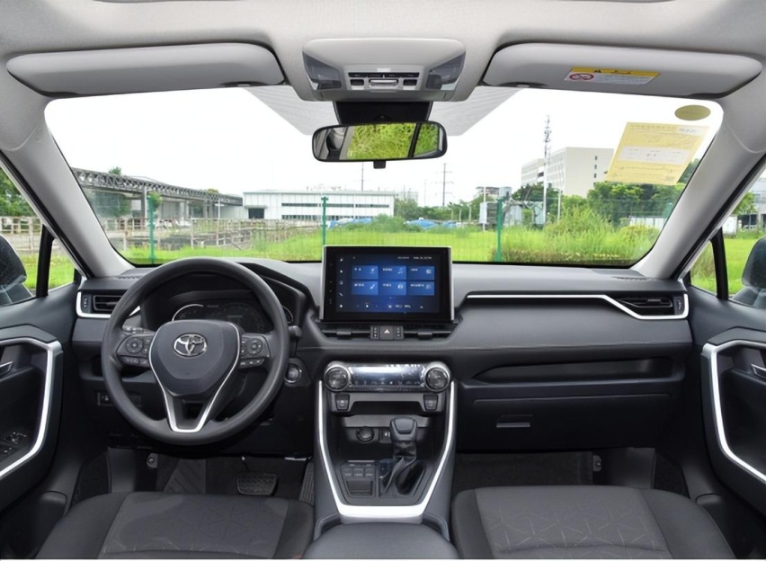 全新欧蓝德、全新一代CR-V和RAV4荣放，哪一台才是真正的潮流硬汉