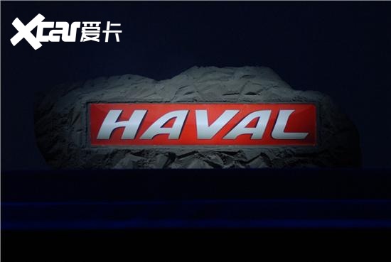 吴楠小姐姐带你来探店，揭开哈弗SUV热销背后的秘密
