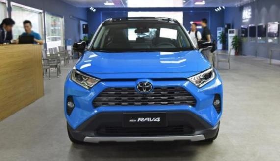 新RAV4离上市又近一步，终端市场订单飞涨，紧凑SUV新爆款