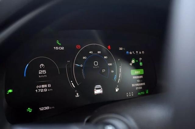 2.0T+四驱，弹射起步只要5.8s，这款自主豪华品牌要逆天