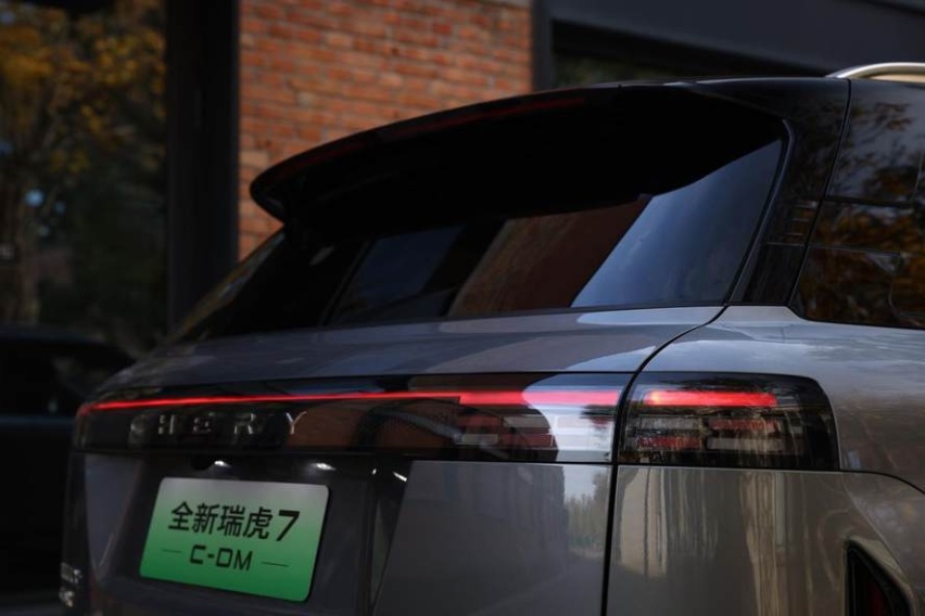 全新瑞虎 7 上市 9.99 万元起，树立 A 级 SUV 价值新标杆