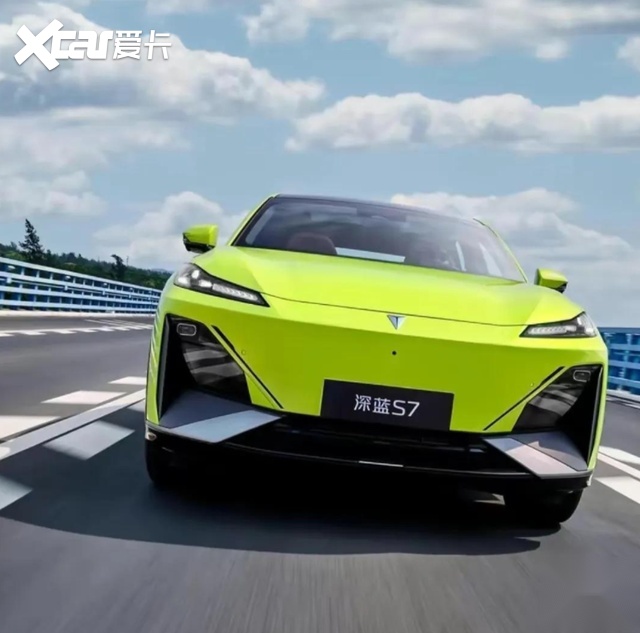 号称新一代卷王！两种动力+零重力按摩座椅 价格真良心！
