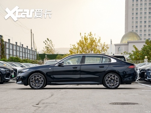 全新宝马5系/i5搭载bowers &wilkins音响系统,带来卓越-爱卡汽车爱咖