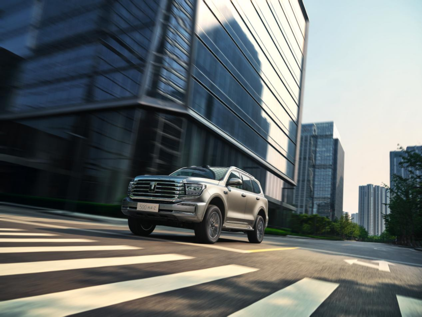 長城把都江堰裝進了車里 全新坦克500震撼上市 售價33.5萬元起 長城把都江堰裝進了車里 全新坦克500震撼上市 售價33.5萬元起