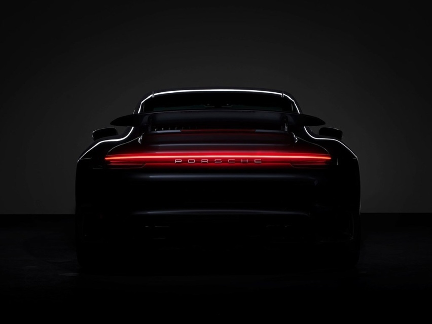 3秒内破百，动力大幅升级，聊保时捷全新911 Turbo S