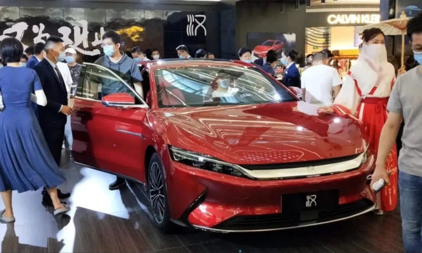 股价破百力挽狂澜，“一哥”比亚迪主宰车市“季后赛”是必然？