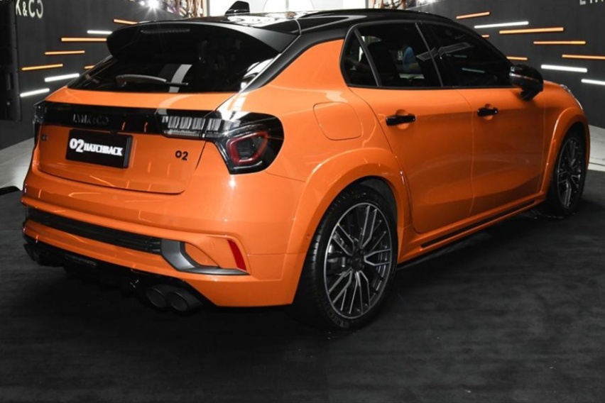 内外钢炮化，挑战八代GTI，02 Hatchback车展亮相