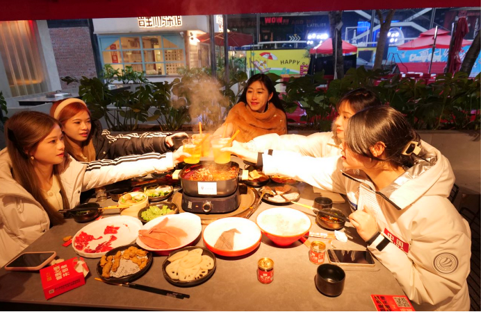 -30℃煮沸火锅？ 长安深蓝SL03从容应对挑战