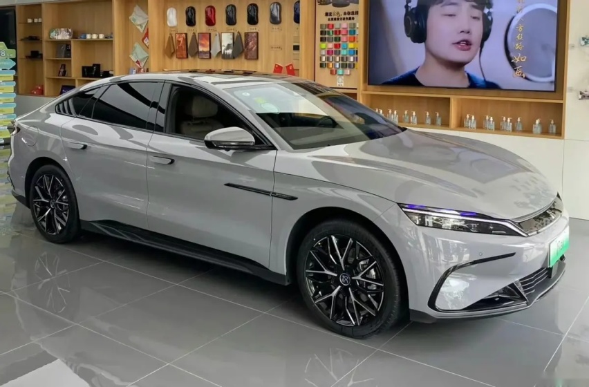 2025款比亚迪汉DM-i/EV现身，增配激光雷达，更新DM 5.0技