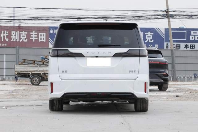 一家五口出游，建议开大尺寸MPV，不妨看看这三款，安全还舒适