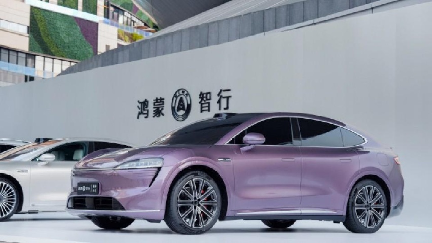 智界R7卖点只是802km续航？满血途灵比特斯拉好开
