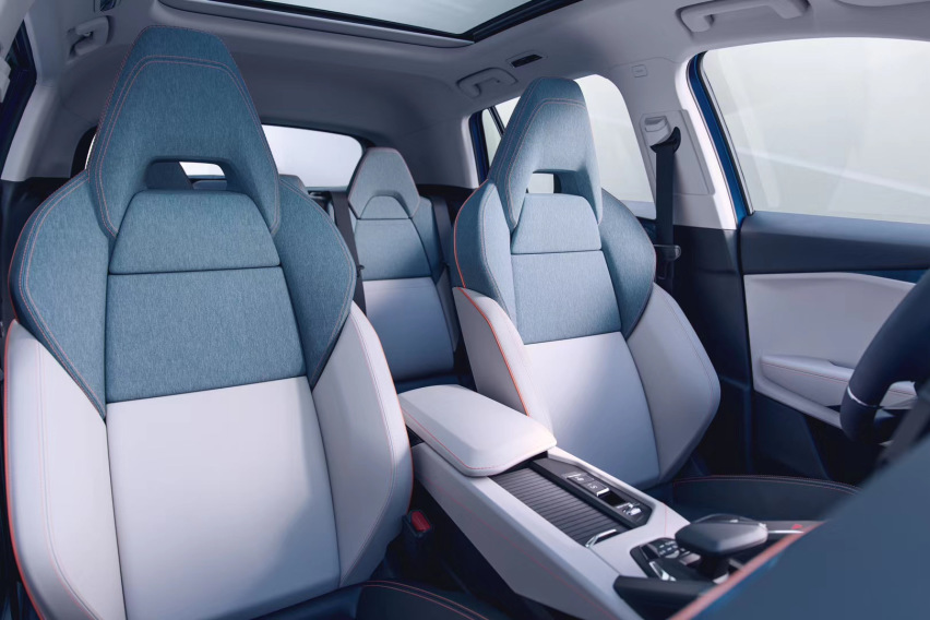定位入门级紧凑型SUV 领克06首发 对标缤智、探歌