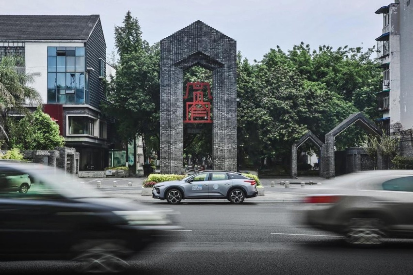 凡尔赛C5 X荣获五星“驾乘品质之星”认证，春节7天抢先免费体验