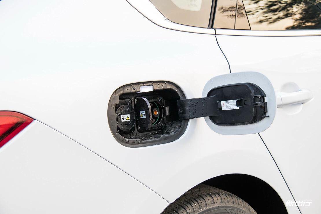 秦Pro-EV.jpg