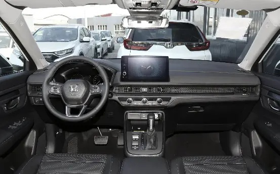 论舒适享受没怕过谁，昂科威Plus 凭什么突围25万合资SUV？