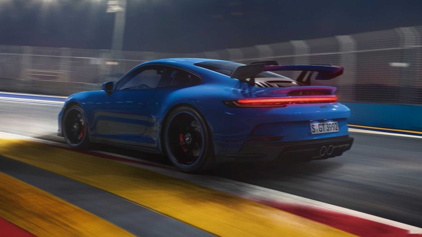2022-porsche-911-gt3-rear-corner.jpg