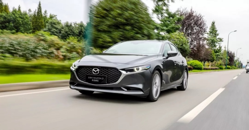 我，次世代MAZDA 3昂克赛拉，打钱！