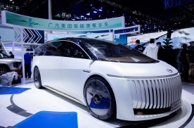 广汽传祺多款新车亮相广州车展，展示电气化+智能化”转型决心