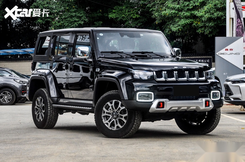 北京越野拿出诚意!比坦克300更硬,配2.0t 分时四驱,不足16万起