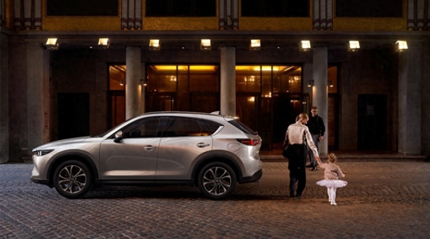 降价2万块，新款马自达CX-5上市，底盘比CX-50讨喜