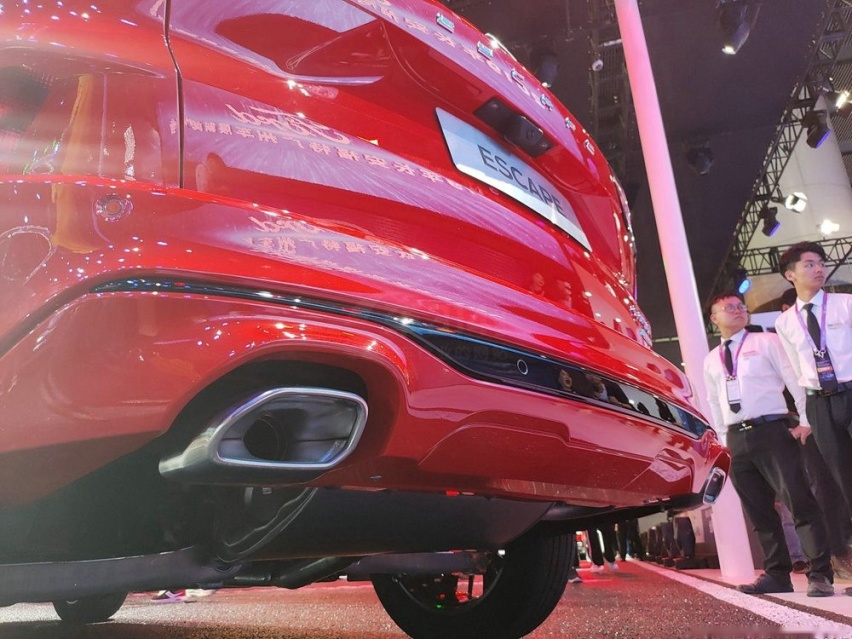 20万买车，选新款马自达CX-5还是福特锐际，孰优孰劣？