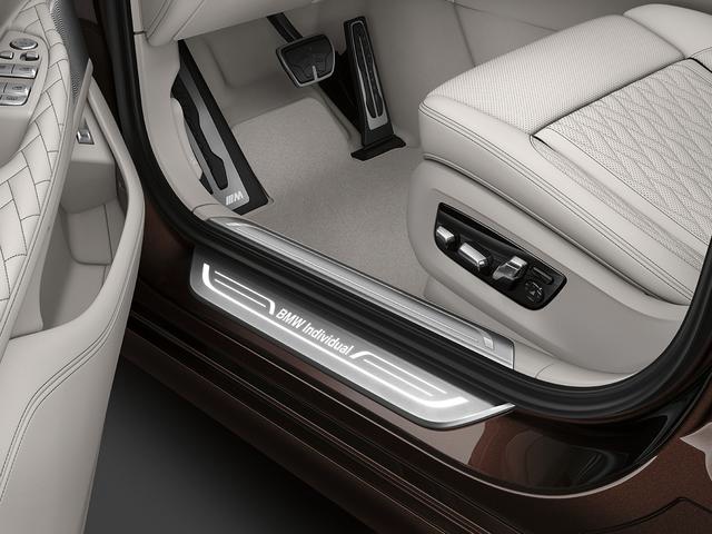 奔驰S级的最大对手，新BMW 7系5月24日上市，百万豪车再度升级