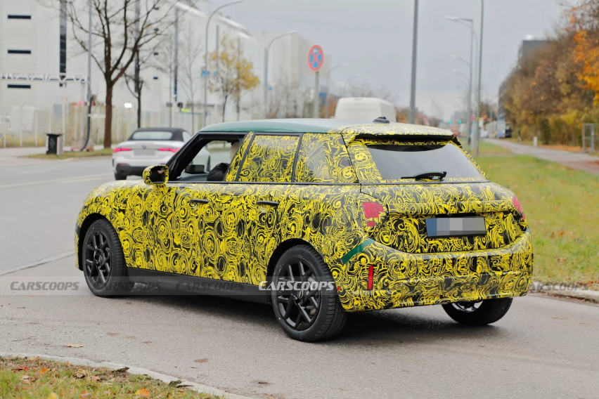 2025Mini Cooper五门版本路试 动力不明