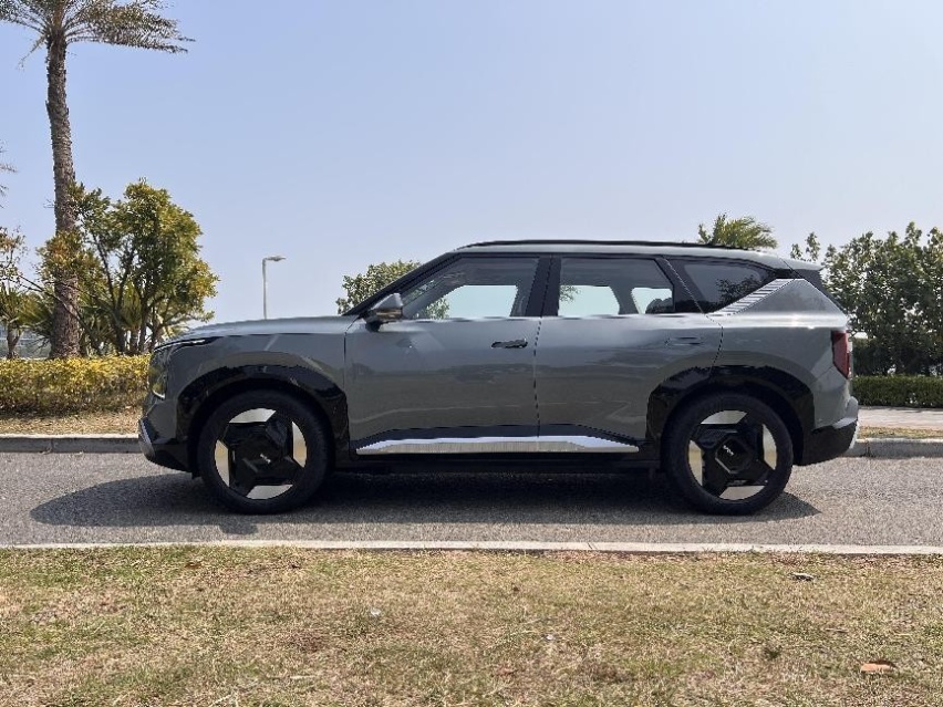 试驾起亚EV5：720km的续航是优势，开起来怎样？