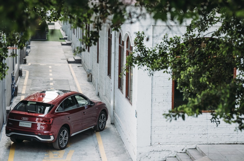 奥迪Q5L Sportback：豪华运动轿跑SUV的型格不止一面