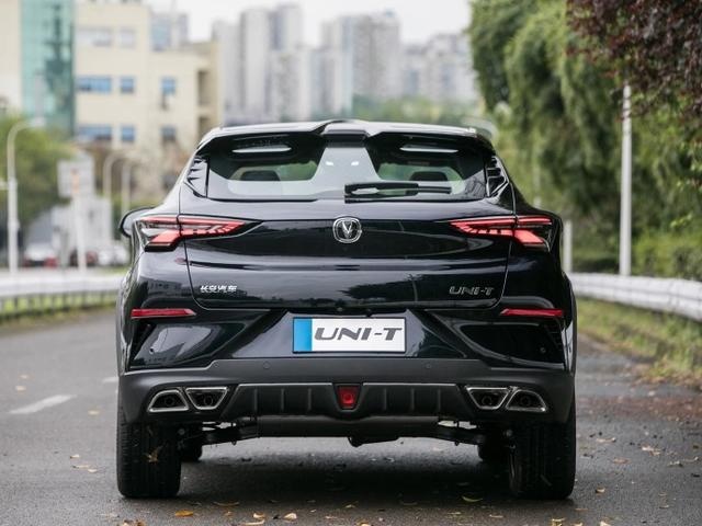 这车来自未来吧？长安UNI-T实车曝光