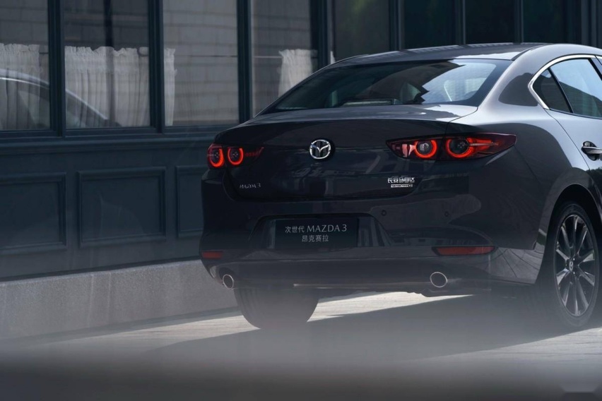 年轻人买车，就选自己喜欢的！MAZDA 3 昂克赛拉黑曜版车型解析
