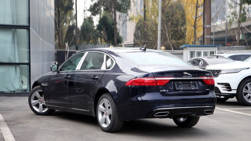 高性价比的豪华C级车，沃尔沃S90与捷豹XFL怎么选