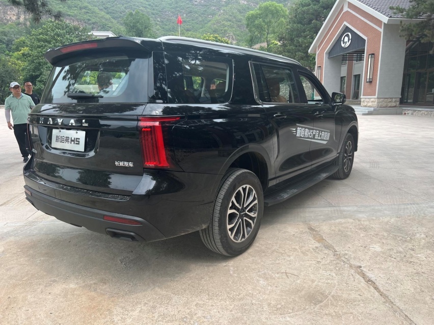 长城萨博班？新哈弗H5实车再现身，坦克500同平台，配2.0T+8AT