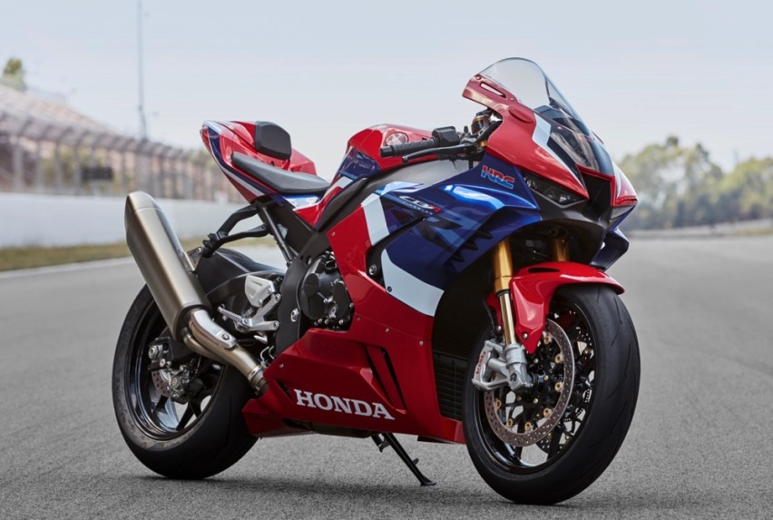 公升级超跑，本田CBR1000RR-R发动机技术揭秘