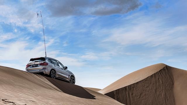沙上的华尔兹 BMW X3 M和BMW X4 M西区塞北探享