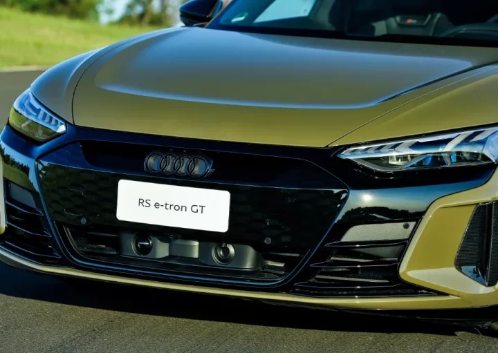 奥迪最贵电动车预售148万元，奥迪RS e-tron GT值吗？