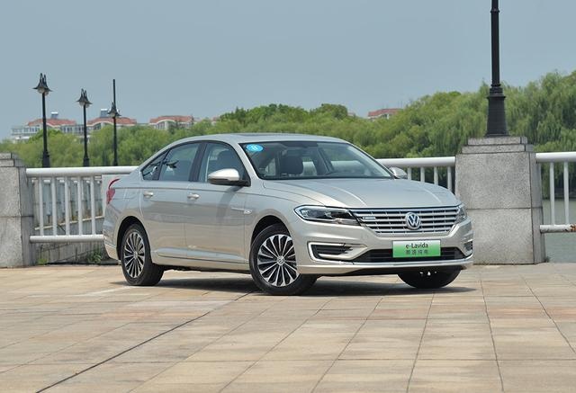 堵车也不怕费油！3款省油A级家轿推荐，来自大众、丰田技术可靠