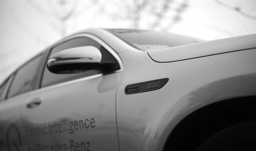 ЌˊWe-tronY׿SUVV᣿