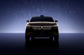 25万级最强华为纯电SUV，全新岚图知音首发亮相