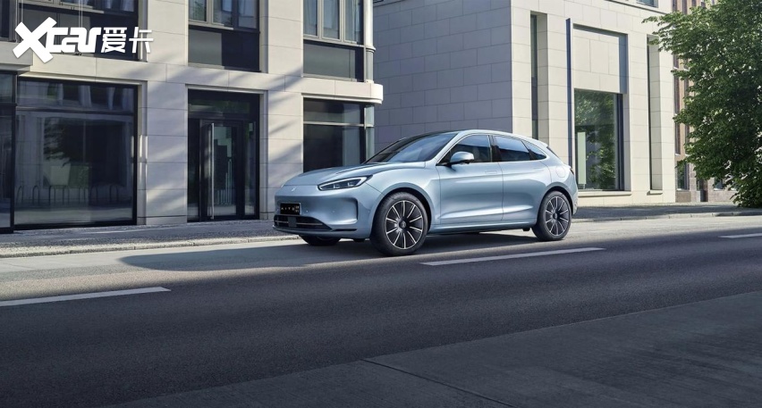 25万左右买新能源中型SUV 比亚迪护卫舰07和问界M5怎么选？